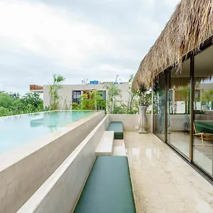 https://sky-jungle-tulum-by-moskito.quintano-roohotels.com